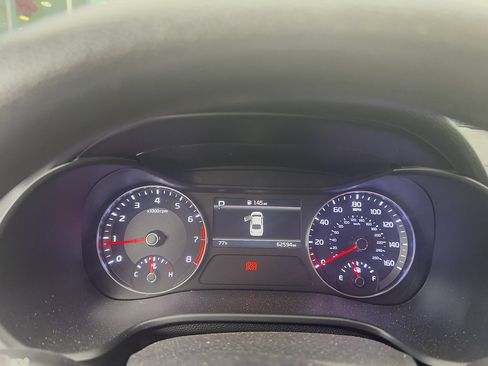 Used 2024 Kia Forte LXS FWD image 4