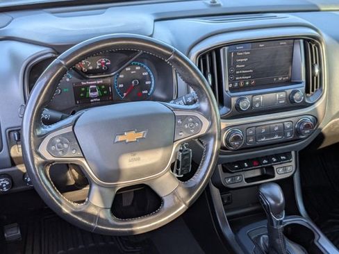 Used 2022 Chevrolet Colorado Z71 image 12