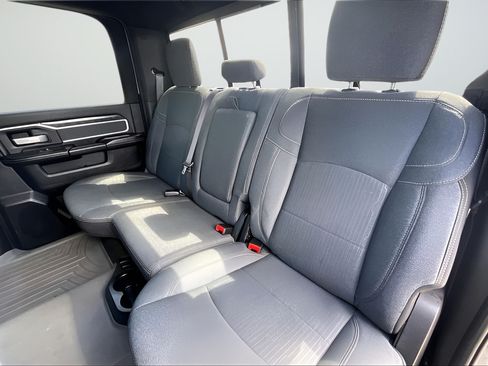 Used 2022 RAM 2500 Big Horn w/ Level B Equipment Group AWD/4WD image 19