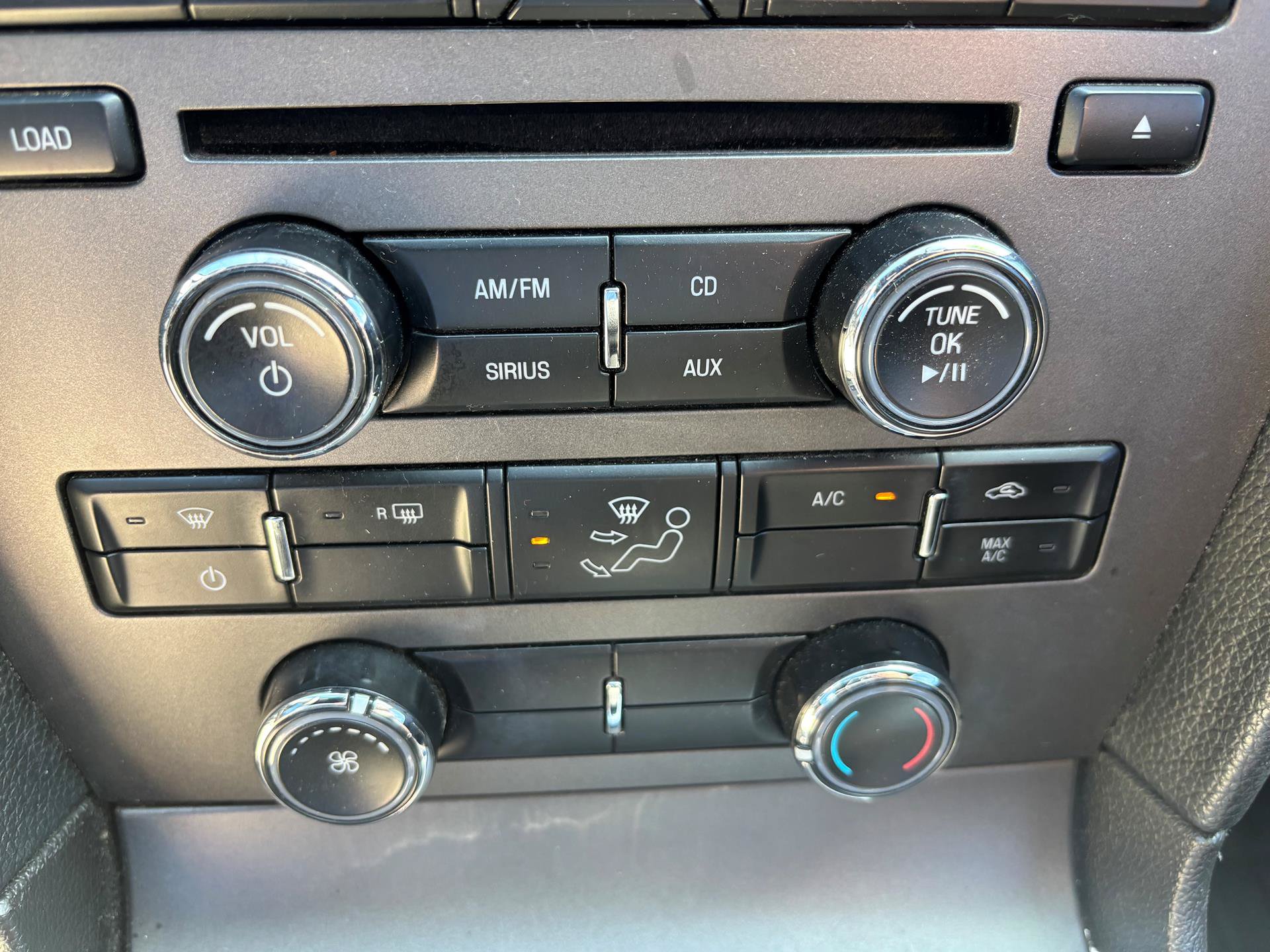 Used 2012 Ford Mustang Coupe RWD image 13