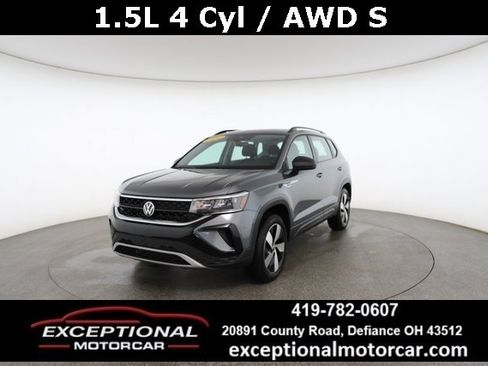 Used 2024 Volkswagen Taos S image 1