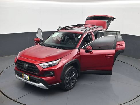 Used 2024 Toyota RAV4 Adventure w/ Convenience Package AWD/4WD image 31