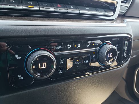 New 2026 Chevrolet Silverado 1500 RST w/ RST Select Package AWD/4WD image 23