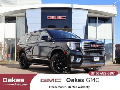 Used 2022 GMC Yukon SLT w/ SLT Premium Package