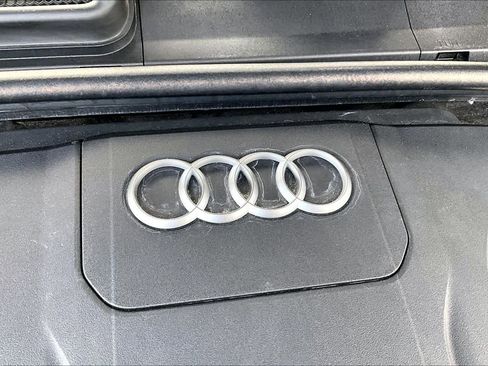 Used 2021 Audi Q7 2.0T Premium Plus w/ Executive Package image 32