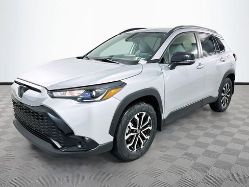 New 2025 Toyota Corolla Cross AWD Hybrid w/ Moonroof Package image 23