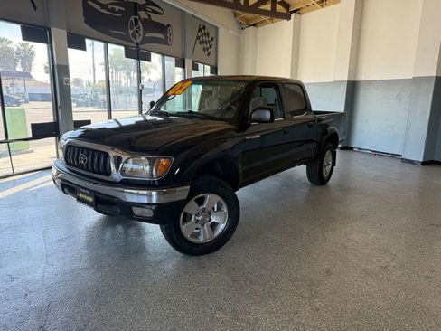 Used 2002 Toyota Tacoma PreRunner image 3