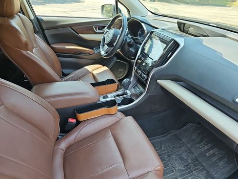 Used 2019 Subaru Ascent Touring w/ Popular Package #3 AWD/4WD image 10