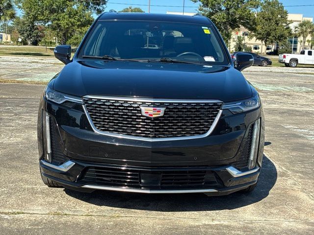 Used 2023 Cadillac XT6 Premium Luxury w/ Technology Package FWD image 8