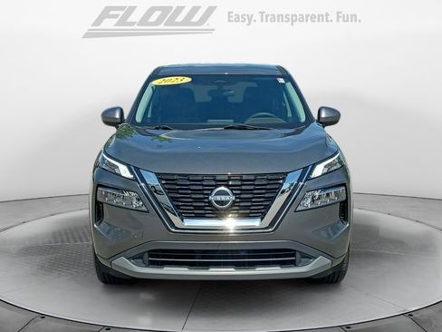 Used 2023 Nissan Rogue SV FWD image 3
