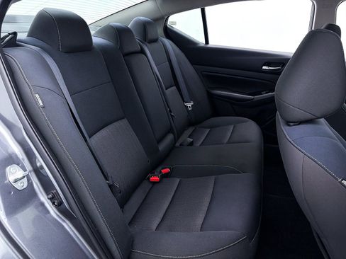 Used 2021 Nissan Altima 2.5 SV w/ SV Premium Package image 36