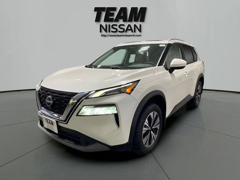 Certified 2023 Nissan Rogue SV w/ SV Premium B Package AWD/4WD image 3
