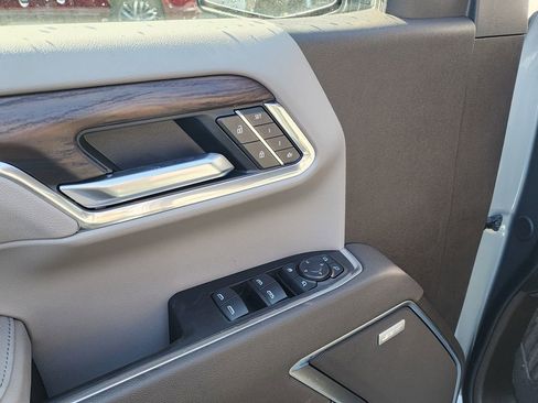 New 2026 GMC Sierra 1500 SLT w/ SLT Premium Plus Package image 15