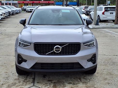 New 2026 Volvo XC40 B4 Plus w/ Protection Package Premier image 2