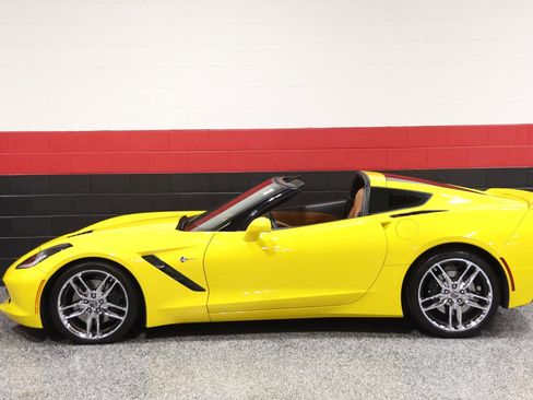 Used 2014 Chevrolet Corvette Stingray Coupe w/ 3LT Preferred Equipment Group RWD image 24