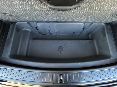 Used 2023 Jeep Grand Cherokee L Laredo w/ Luxury Tech Group I image 11