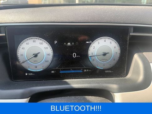 Used 2022 Hyundai Tucson SEL w/ Convenience + Premium Package FWD image 2