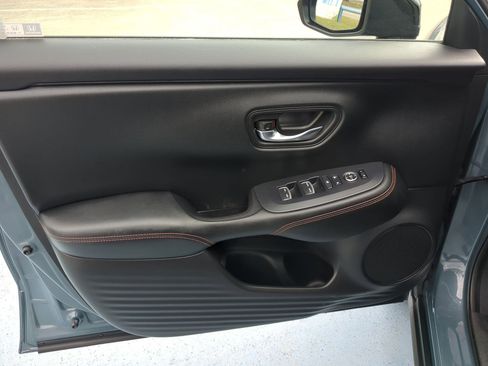 Used 2023 Honda HR-V Sport image 13