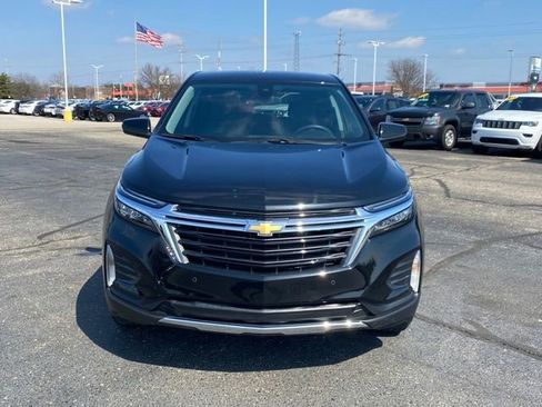 Certified 2024 Chevrolet Equinox LT w/ LPO, Floor Liner Package image 2