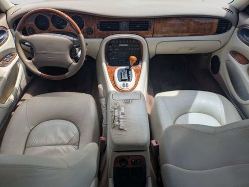 Used 2003 Jaguar XJ8 L RWD image 14