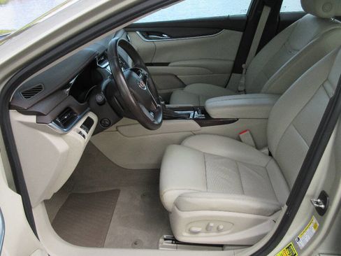 Used 2014 Cadillac XTS image 9