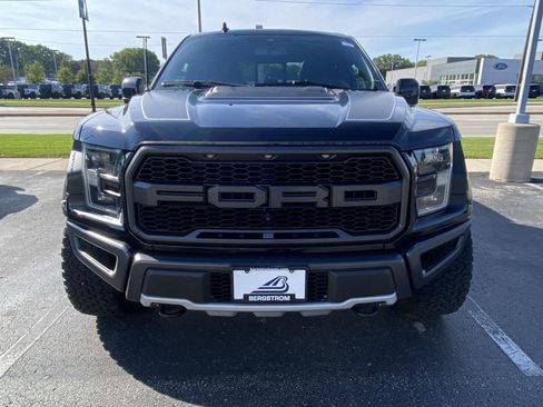 Used 2019 Ford F150 Raptor w/ Equipment Group 802A Luxury AWD/4WD image 4
