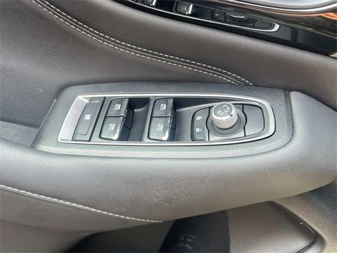 Used 2022 Subaru Outback Limited XT image 21