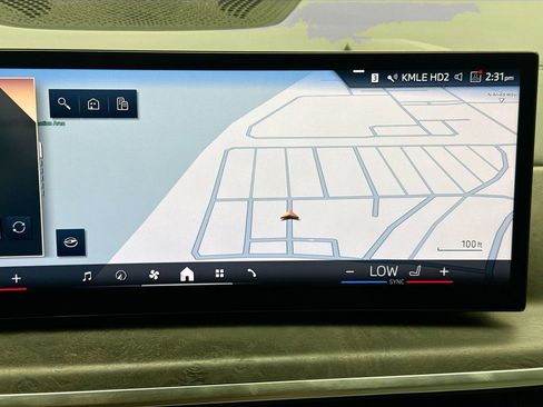 Used 2024 BMW X5 xDrive40i w/ Premium Package image 14