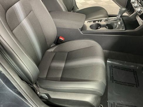 Used 2023 Honda Civic Sport image 13
