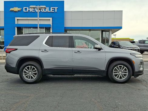 Certified 2023 Chevrolet Traverse LT image 7