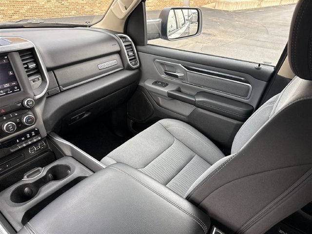 Used 2019 RAM 1500 Big Horn AWD/4WD image 11