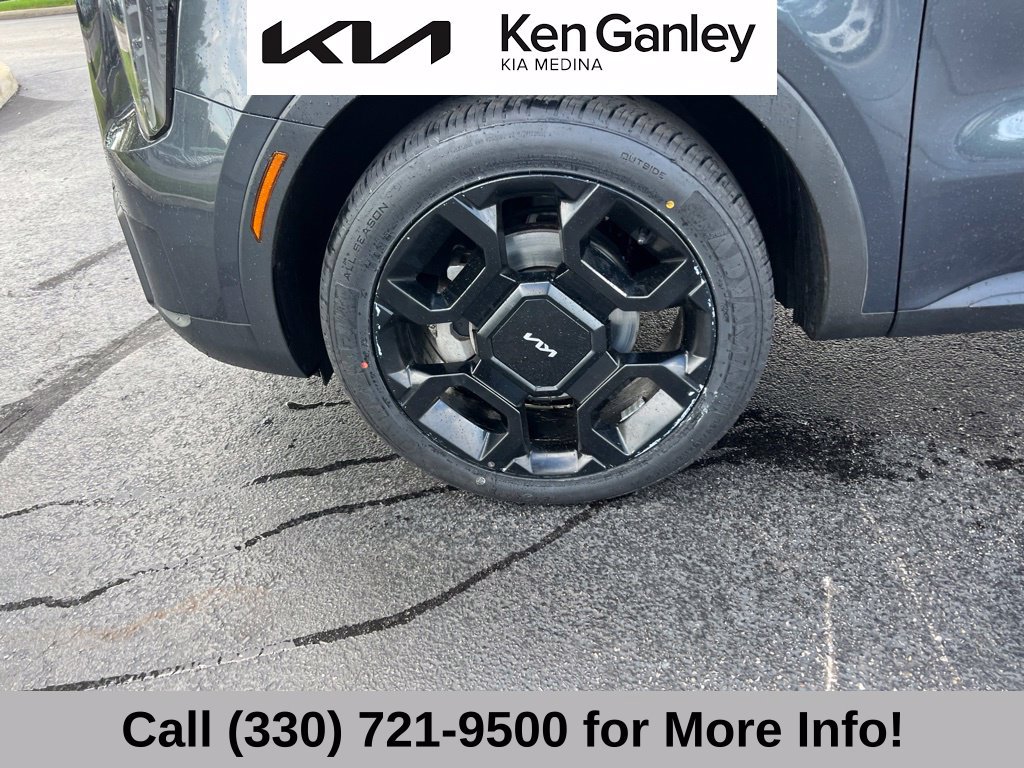 Certified 2024 Kia Sorento X-Line EX AWD/4WD image 17