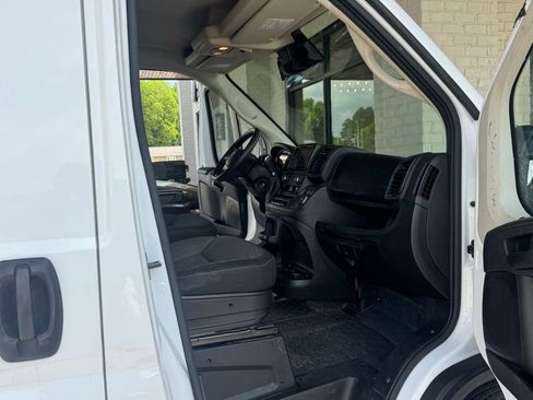 Used 2022 RAM ProMaster 3500 w/ Convenience Group FWD image 37