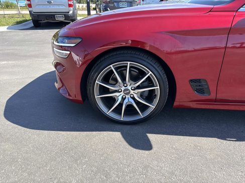 Used 2022 Genesis G70 2.0T w/ Prestige Package image 7