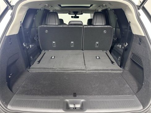 Certified 2025 INFINITI QX60 Luxe w/ Vision Package image 26