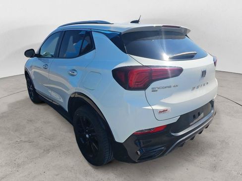Used 2024 Buick Encore GX Sport Touring AWD/4WD image 5