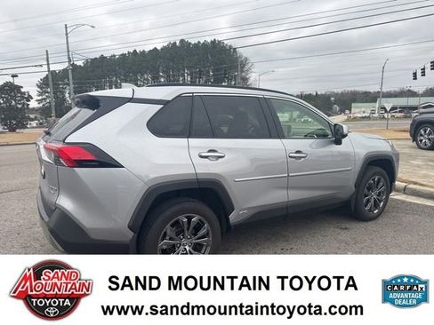 Used 2025 Toyota RAV4 Limited image 3