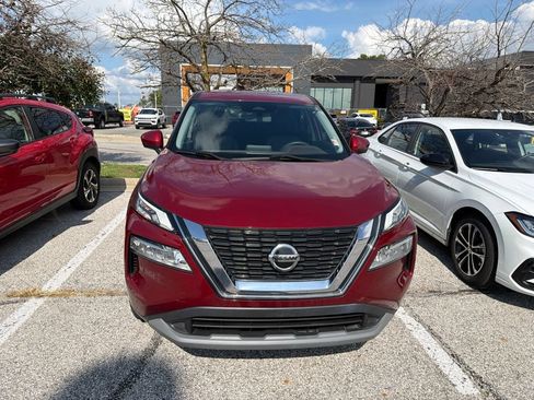 Used 2021 Nissan Rogue SV FWD image 9