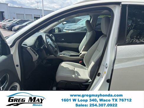 Used 2022 Honda HR-V EX image 8