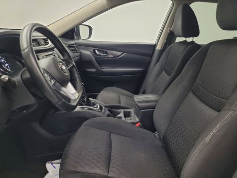 Used 2019 Nissan Rogue SV FWD image 17