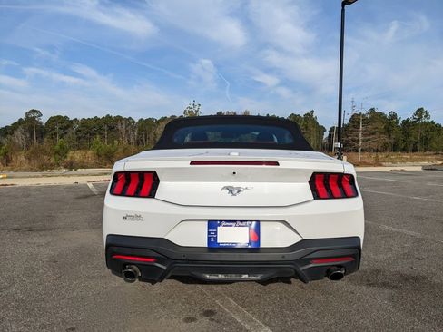 Used 2024 Ford Mustang Premium image 16
