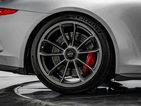 Used 2015 Porsche 911 GT3 RWD image 87