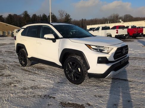 Used 2024 Toyota RAV4 Adventure image 10