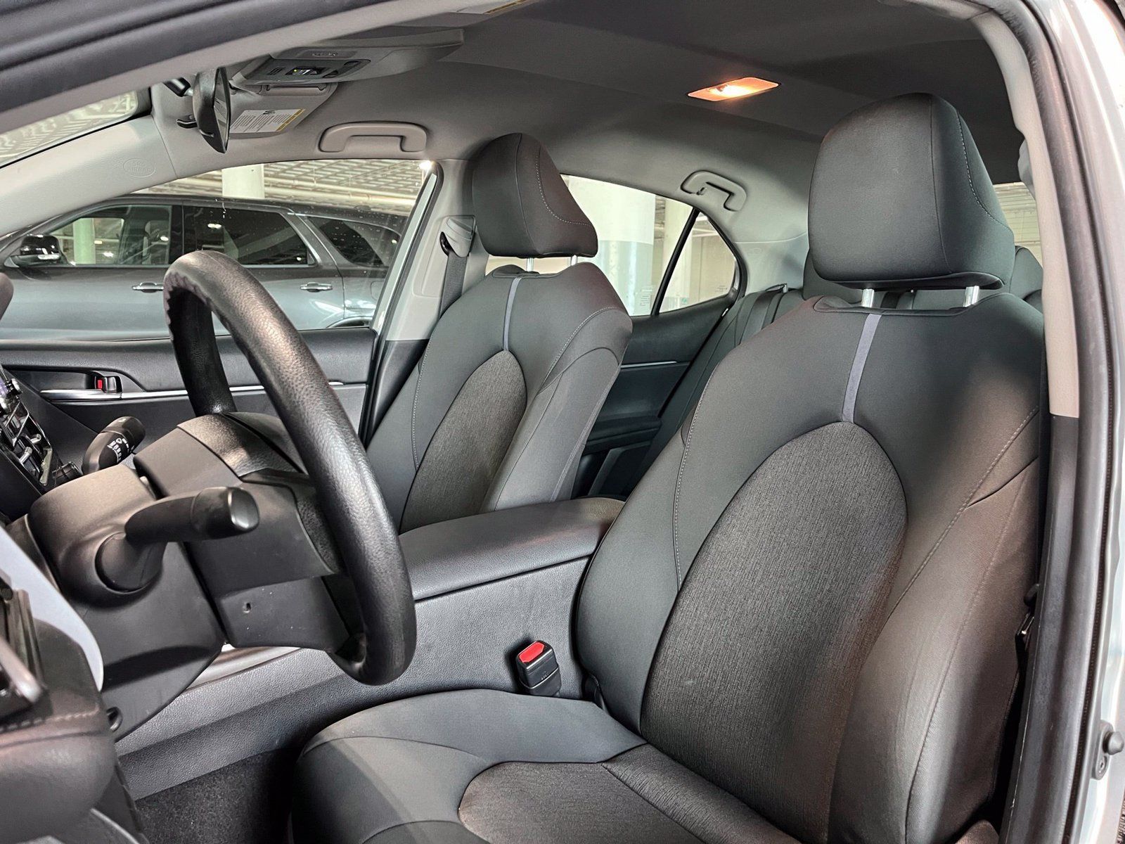Used 2022 Toyota Camry LE FWD image 12