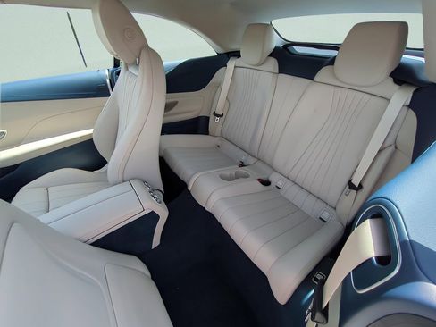 Used 2023 Mercedes-Benz E 450 Cabriolet image 9