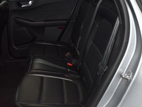 Used 2023 Ford Escape Platinum image 20