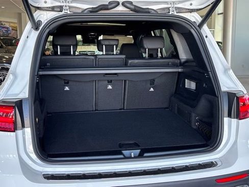 New 2026 Mercedes-Benz GLB 250 4MATIC image 29