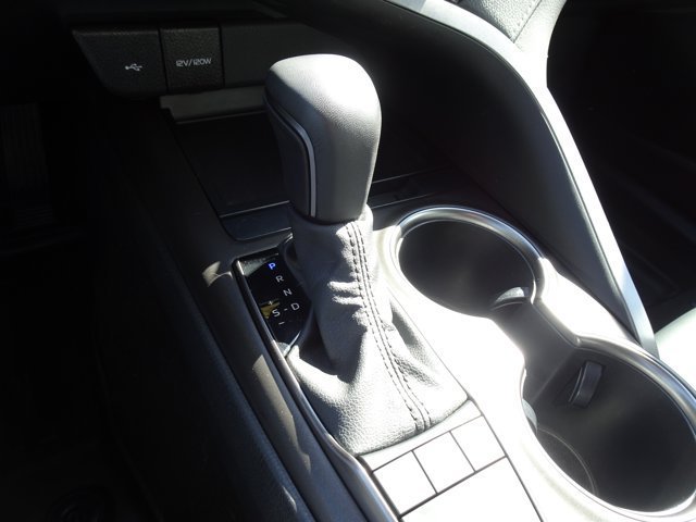 Used 2023 Toyota Camry SE w/ Convenience Package FWD image 20