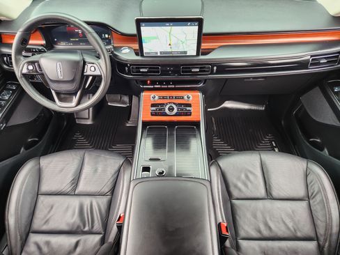Used 2024 Lincoln Aviator Reserve w/ Equipment Group 201A image 26