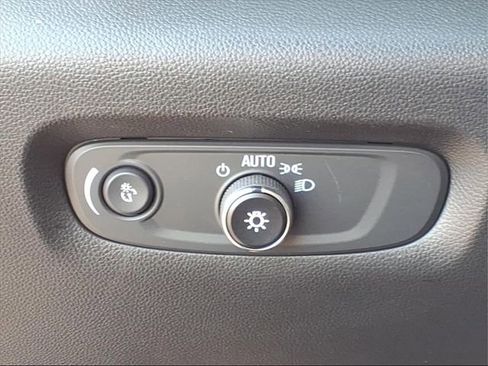 Used 2023 Chevrolet Traverse Premier w/ Redline Edition image 20